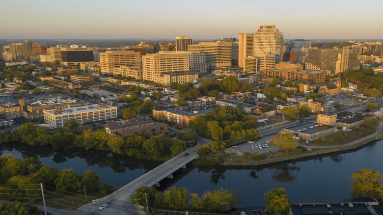 BizInfoz-business-blog